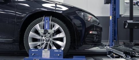 Car set up on a wheel alignment machine
